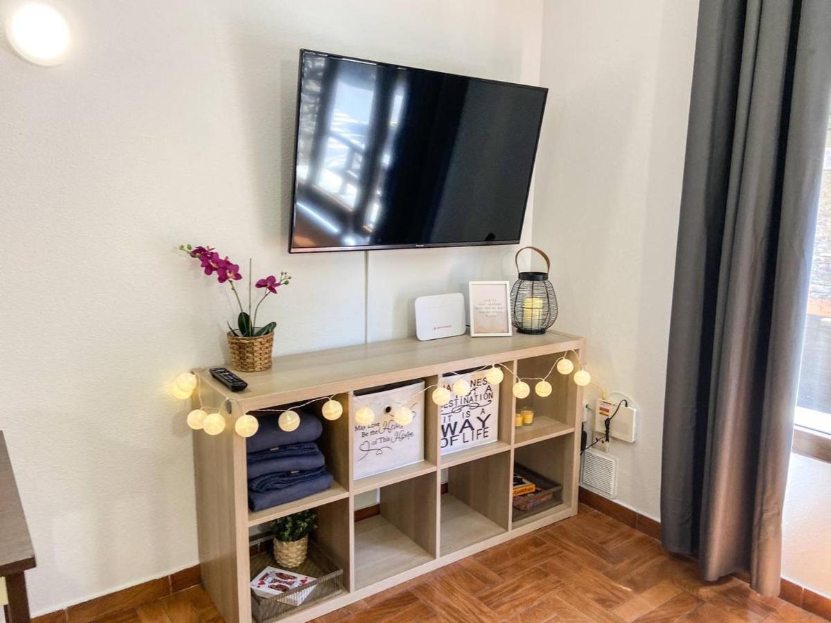 Apartamento Encamp Centro - A Pie De Todo - Ideal Parejas المظهر الخارجي الصورة