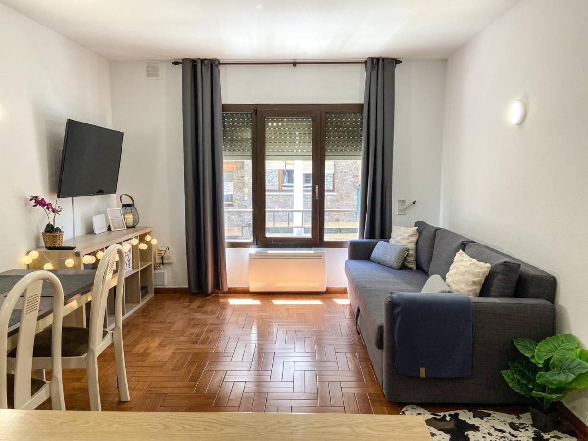 Apartamento Encamp Centro - A Pie De Todo - Ideal Parejas المظهر الخارجي الصورة