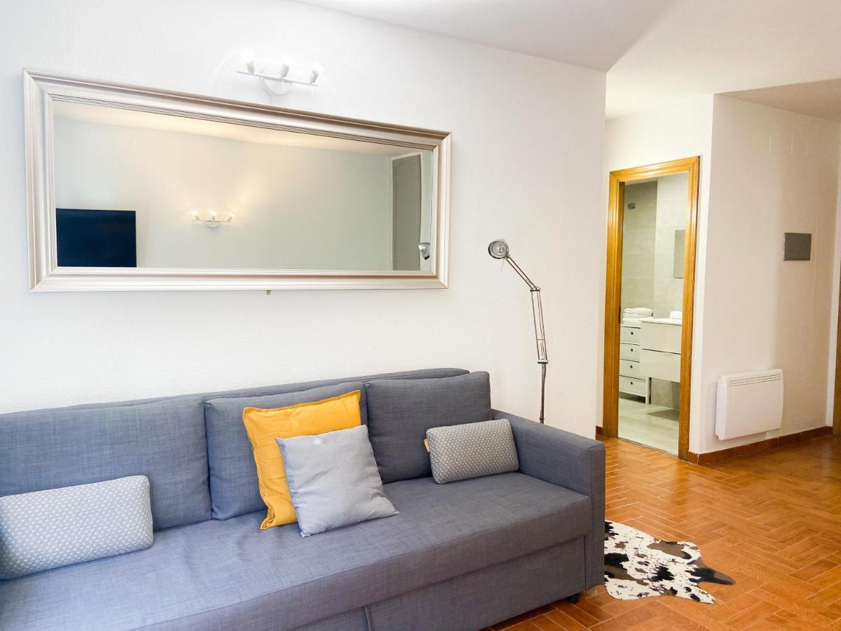 Apartamento Encamp Centro - A Pie De Todo - Ideal Parejas المظهر الخارجي الصورة
