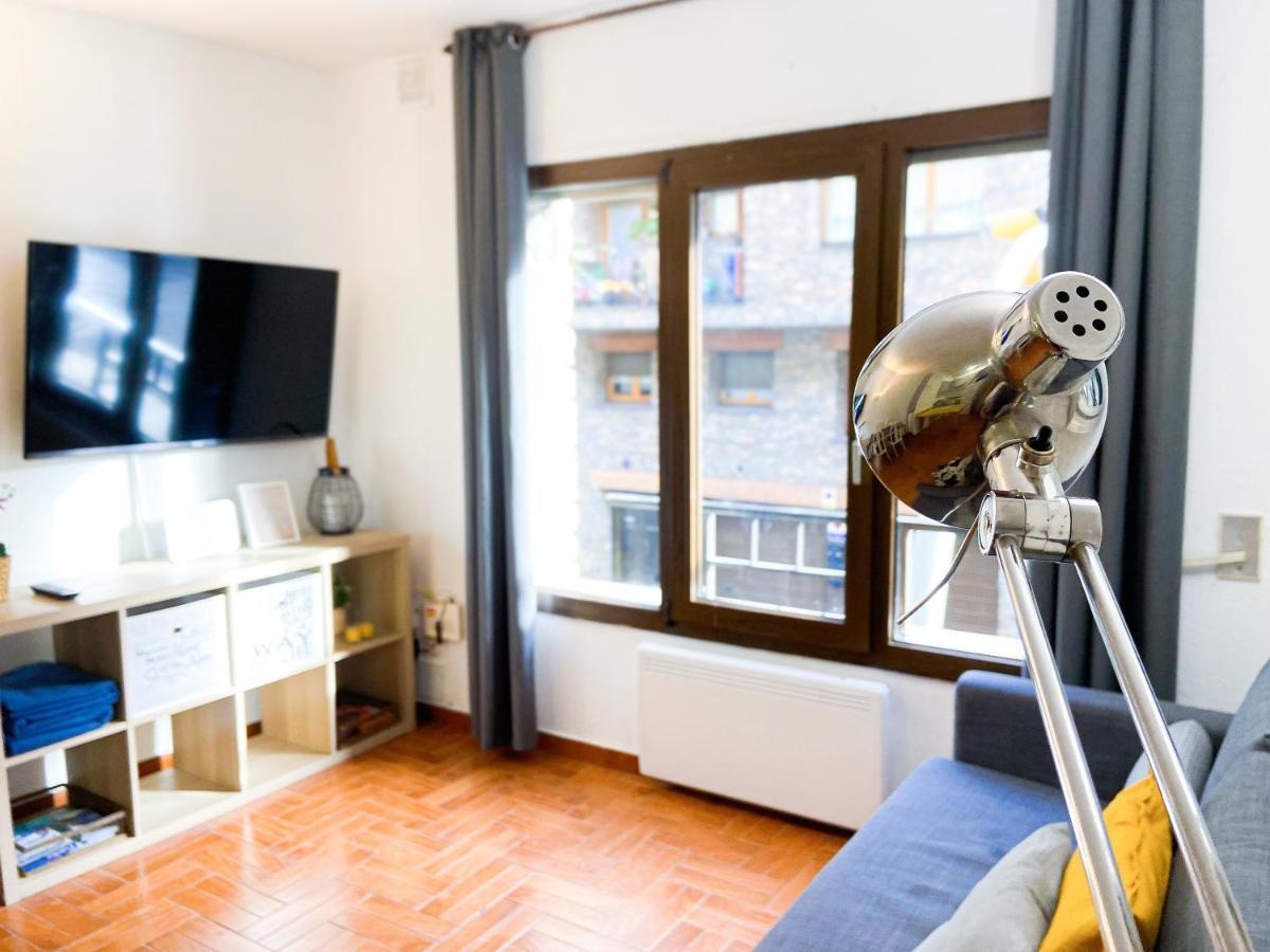 Apartamento Encamp Centro - A Pie De Todo - Ideal Parejas المظهر الخارجي الصورة